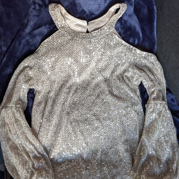 Sparkly, sequin top - Picture 1 of 4